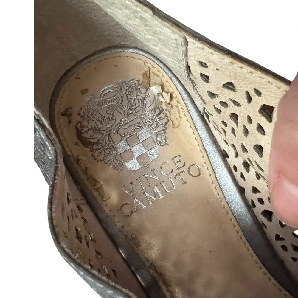 Vince Camuto Metallic Pewter Perforated Leather Studded Oxfords Shoes Womens